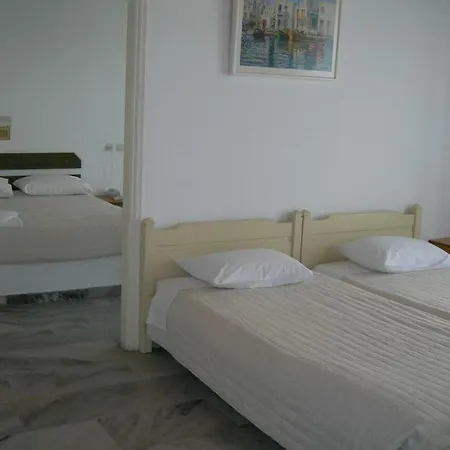 Aegeon מלון פארוס